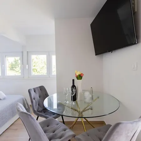 Digital Nomad Friends